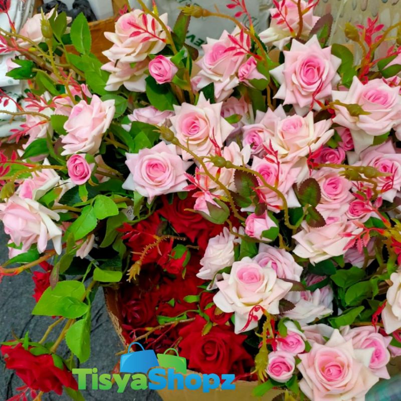 Mawar Duri Premium Bahan Bludru / Bunga Mawar Rose Artificial [ TANPA VAS ]