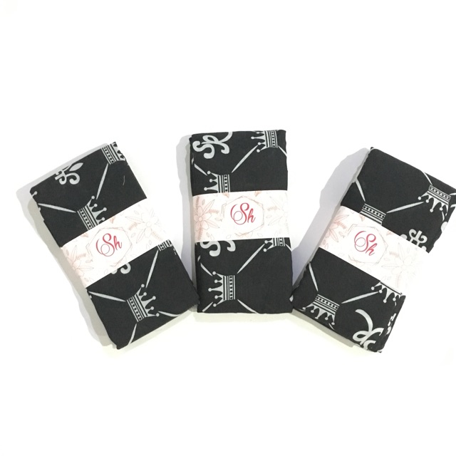 Hijab segi empat motif SR