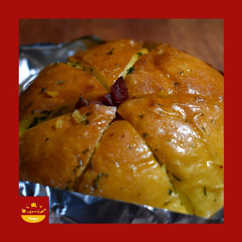 

Korean Garlic Cheese Bread