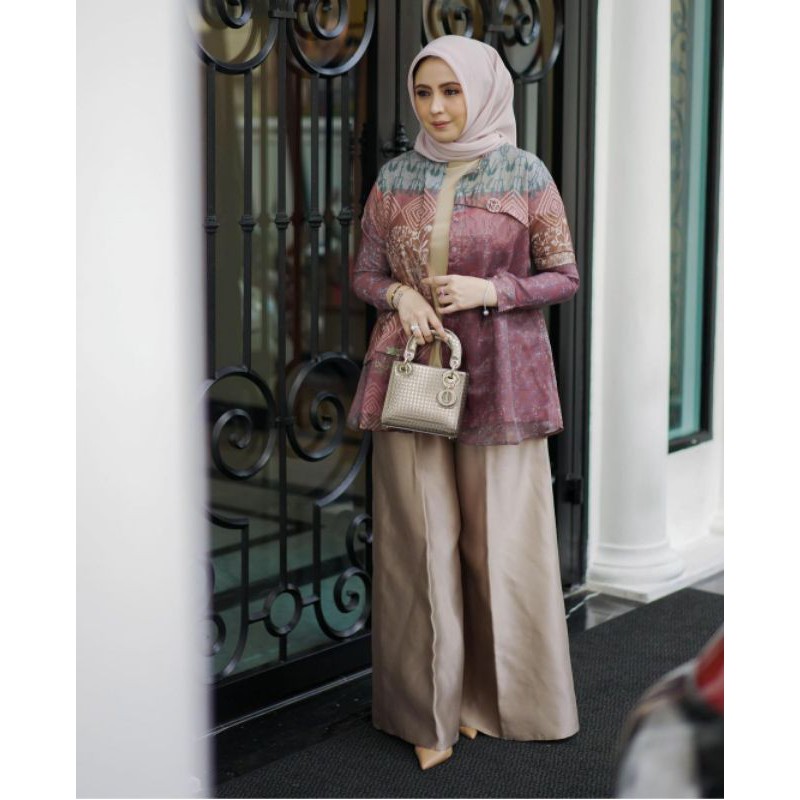PL lhasa top ria miranda saga series size s only