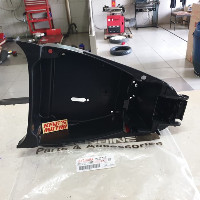 bagasi / box / tempat aki MIO SPORTY, MIO SMILE, KARBU original YGP