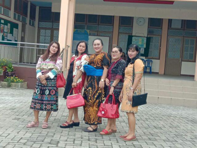 Maura Couple Sania Ruffle Batik Couple Batik Keluarga Set