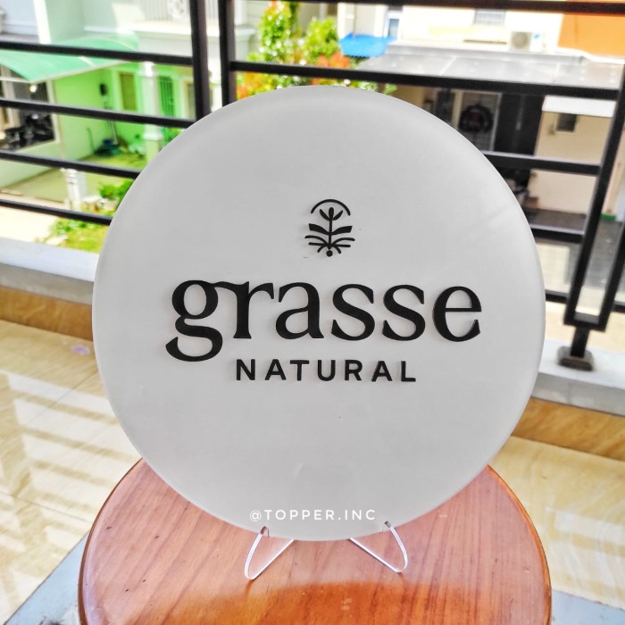 

Custom name sign for baby, gifts , and shop decoration bahan acrylic