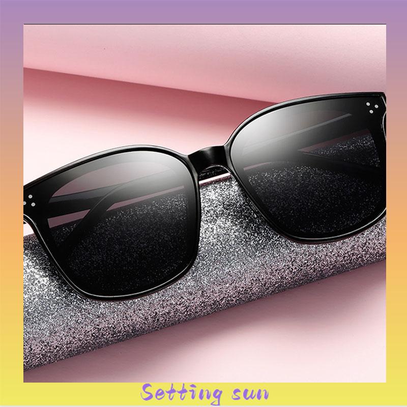 Kacamata Kotak Hitam Korean Fashion Sunglassess Wanita/Pria Unisex TN