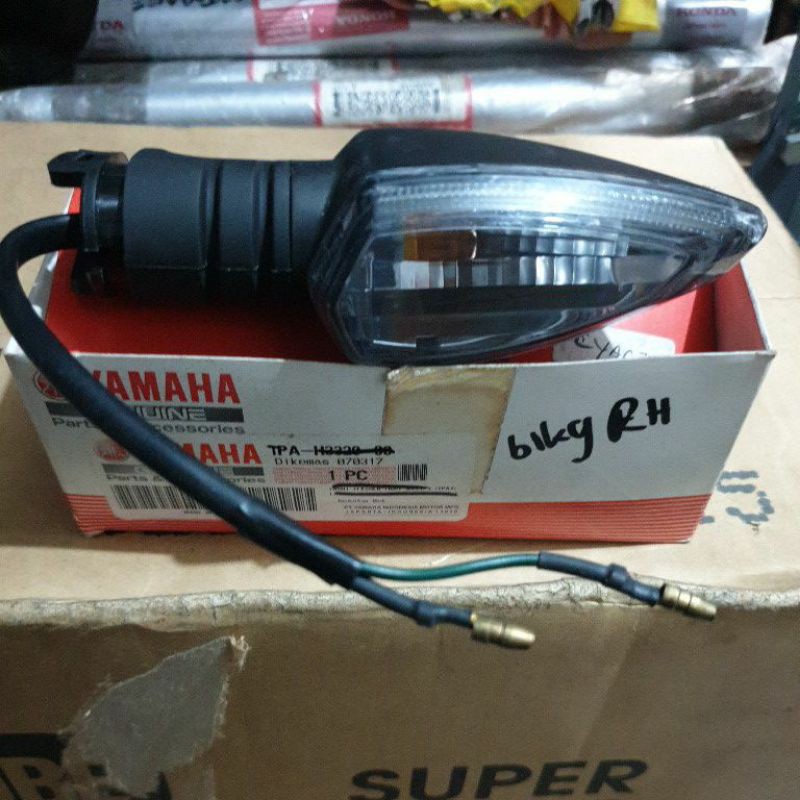 lampu sen belakang vixion new kanan rh ori yamaha