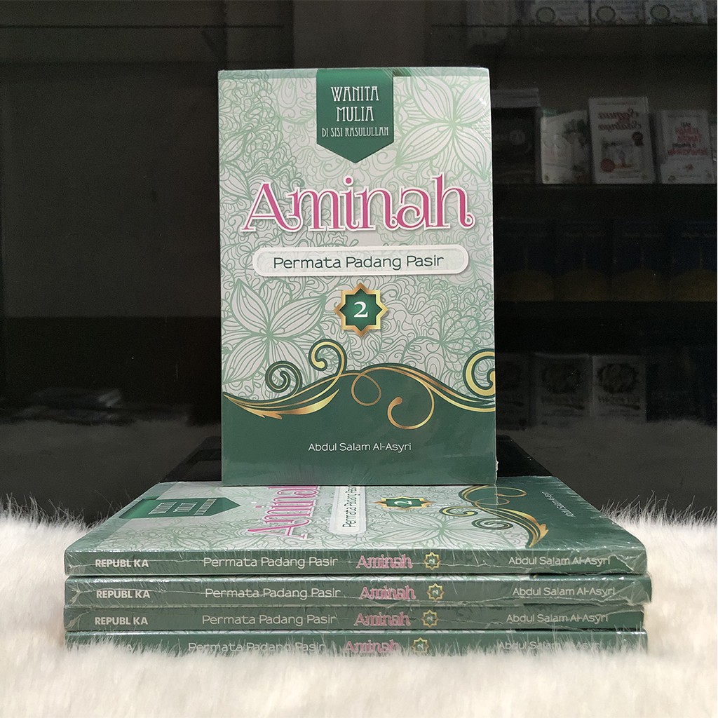 Buku Aminah Permata Pedang Pasir - Republika