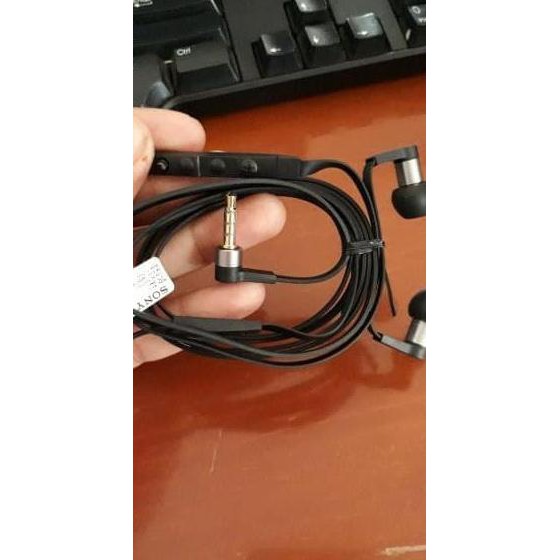Original Sony Lifesound Hi-Fi Stereo Headset Mh1C - Hitam