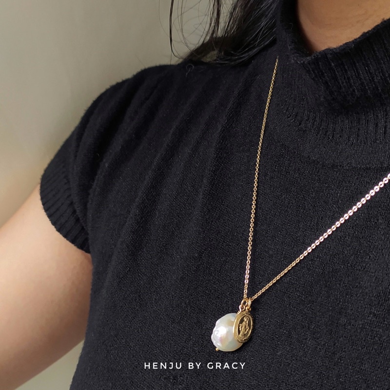 Baroque Pearl and Mary Pendant Necklace | Pearl Necklace
