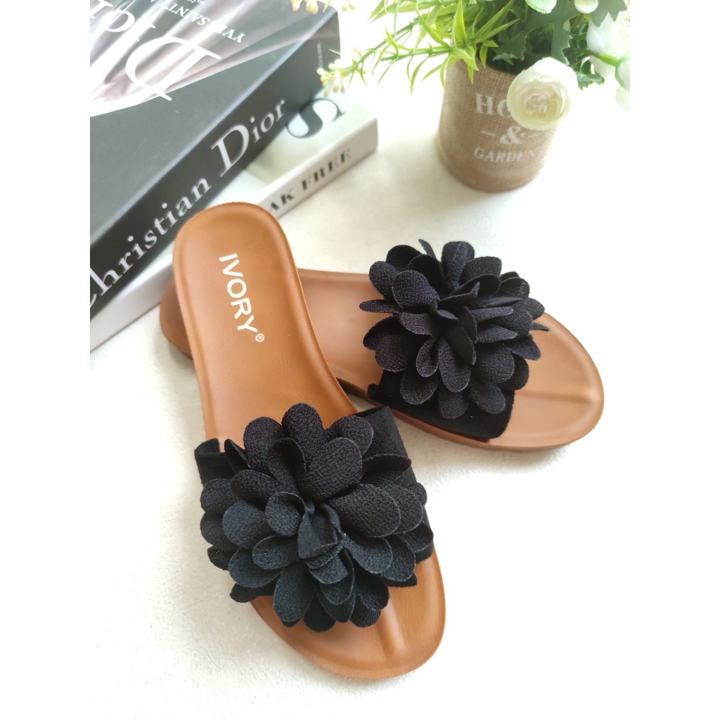 IVORY Sandal Flat Wanita Fashion Bunga SL22-29