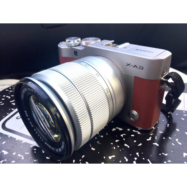 Fujifilm XA3 Brown Second Bekas