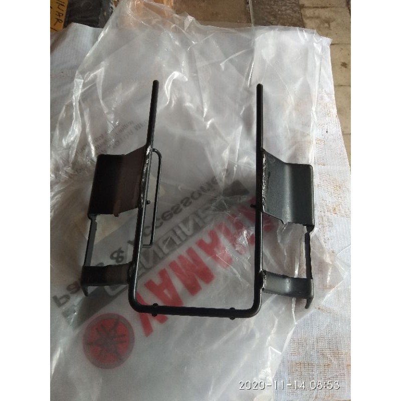 

breket_lampu_oval