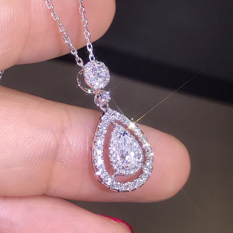 [Ready Stock]Fashion Inlaid Diamond Necklace 18K Gold Drop Pear-Shaped Pendant