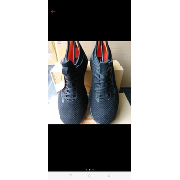 Ortuseight Phyton all black
