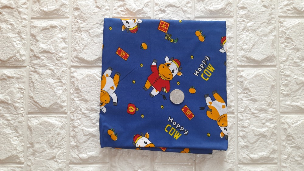 Happy Cow - Kain Sprei Katun Lokal Meteran Carlotta