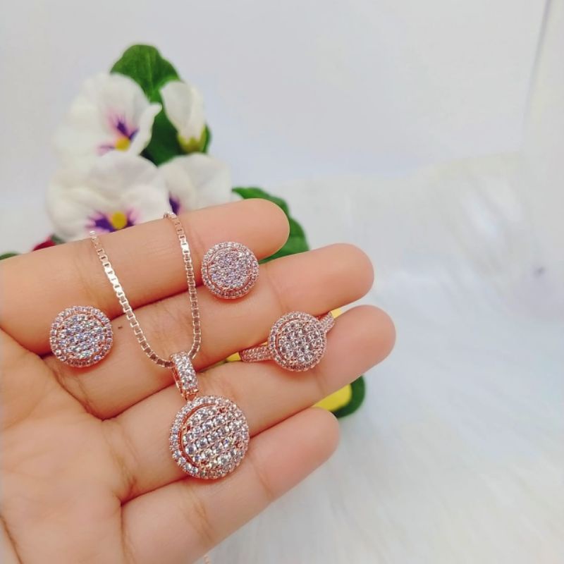 Set replika berlian (kalung+anting+cincin). Free Box