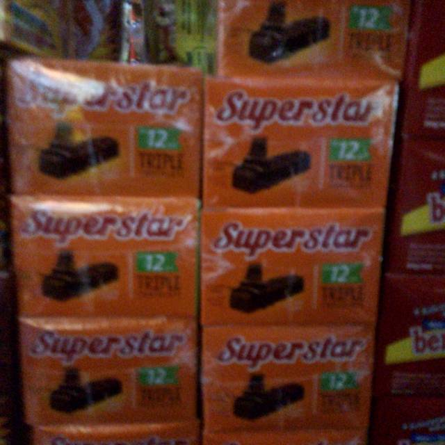 

Superstar wafer