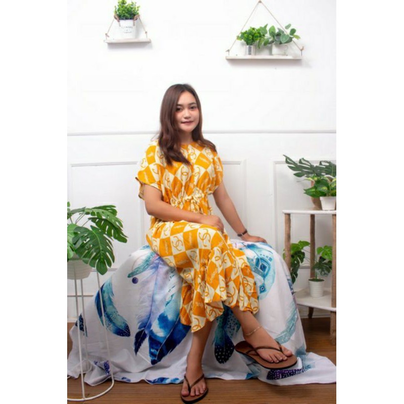 DASTER HABEL SERUT RUFFLE BUSUI