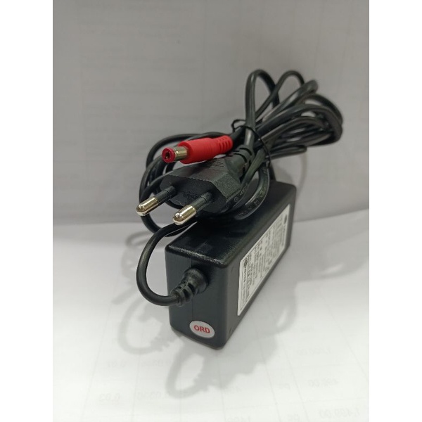 adaptor 3a 12v LG