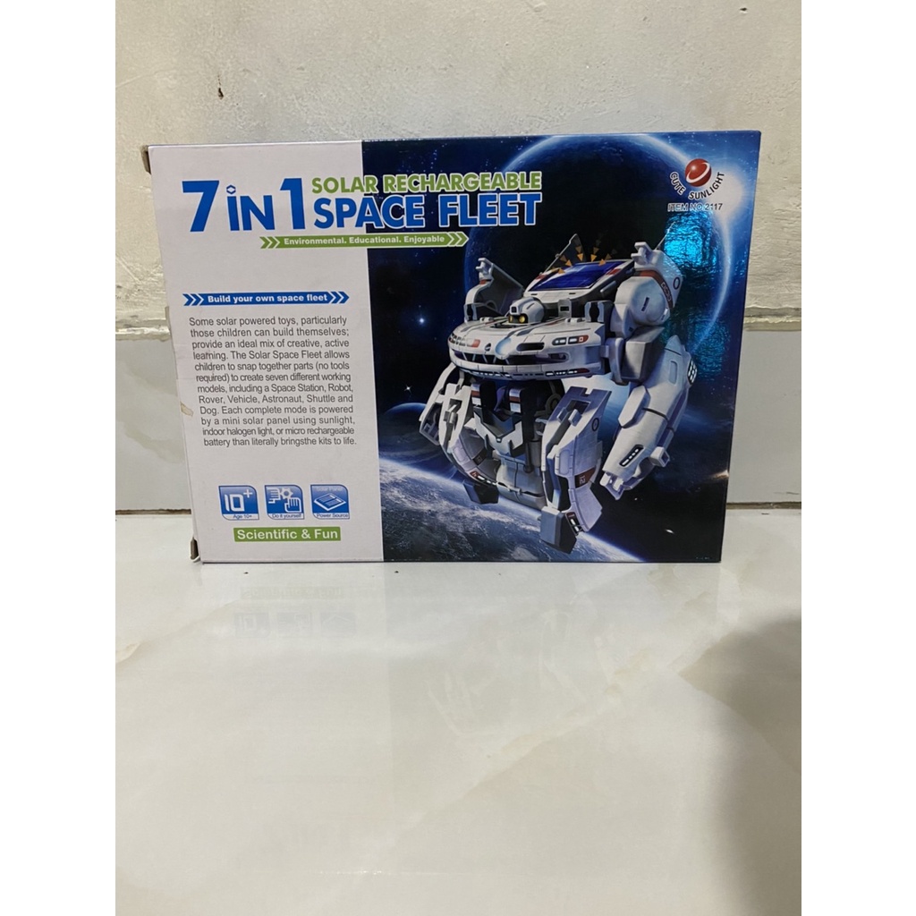 Mainan Lego Astronot solar rechargeable canggih