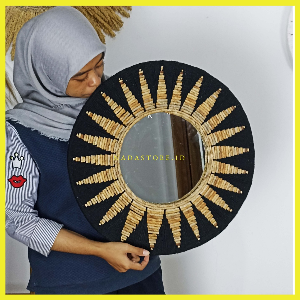 WALL MIRROR / CERMIN DINDING / WALLDECOR AESTETIC NATURAL / KACA DINDING / CERMIN ROTAN DEKORASI RUMAH DIAMETER 50CM