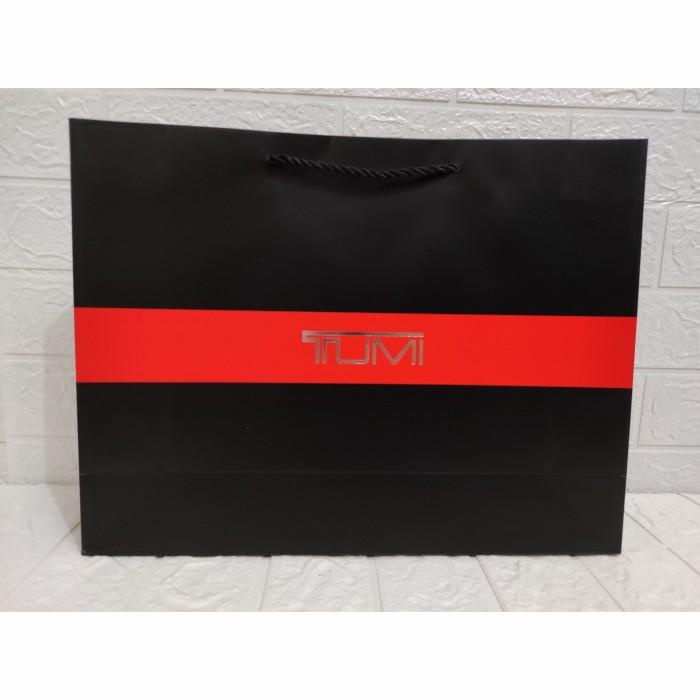 

Goodiebag Paperbag Tumi Medium 40X30,5X12 Cm