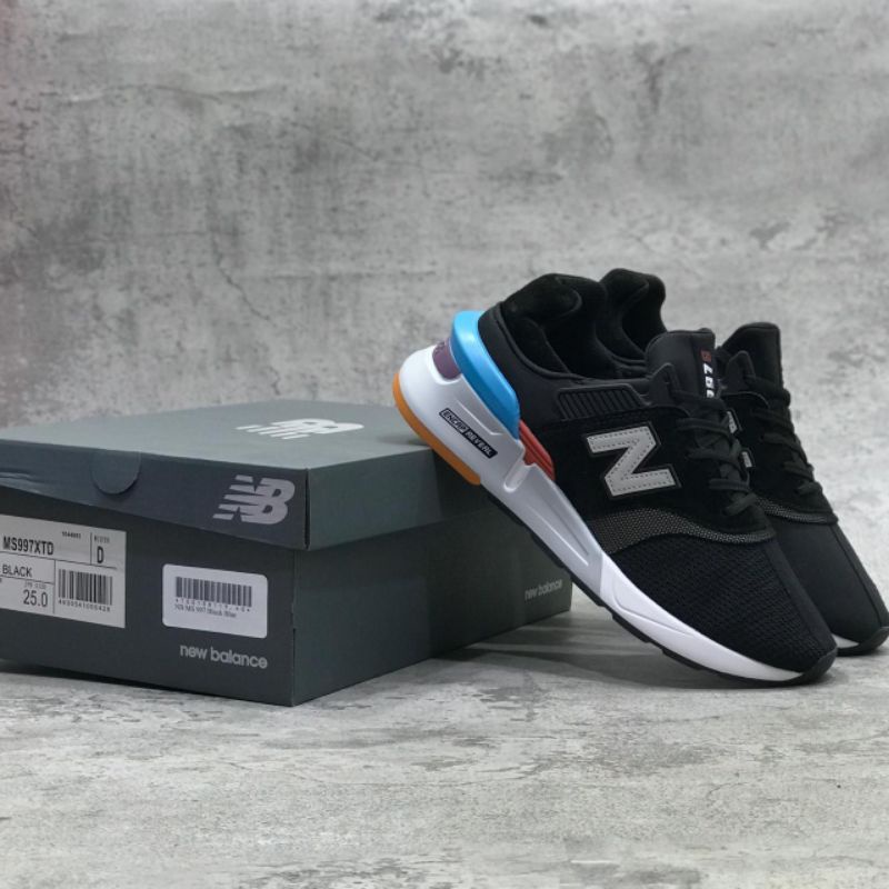 New Balance 997 Black Blue