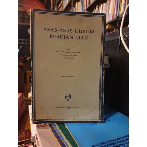 Asas - asas Hukum Perdjanjian - 1966 - Buku Lawas