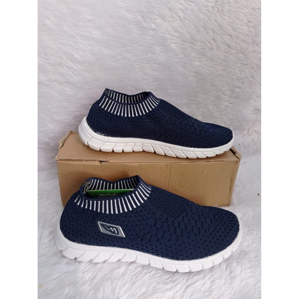 Sepatu slip on anak cewe ardiles mickelson