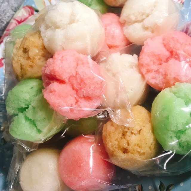 

kue mangkok jajanan pasar kue basah tradisional