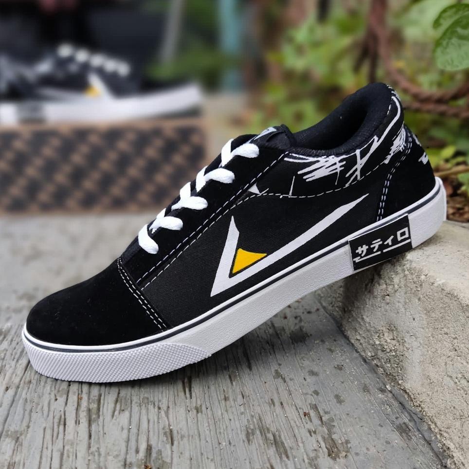 [TPH.09Ap22ᴷ] Sepatu sneakers grade orijinal spatu sekolah kuliah model Zatiro Ori White Black keren
