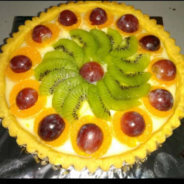 

Pie buah large creamy, fresh, halal dan murah di Medan