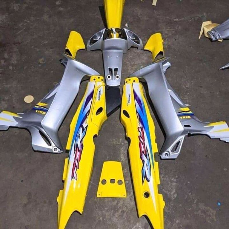 Sepaket Bodi Yamaha Fiz R Cover Body Halus Fiz R Fullset Silver Kuning Terlaris
