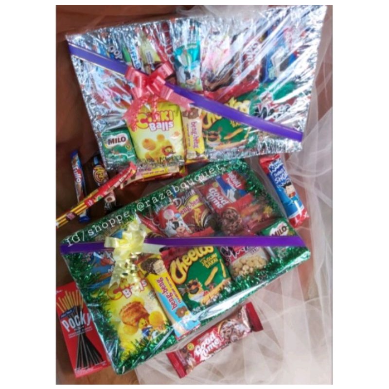 

Kotak Snack untuk hadiah khitanan/ultah/wisuda/dll