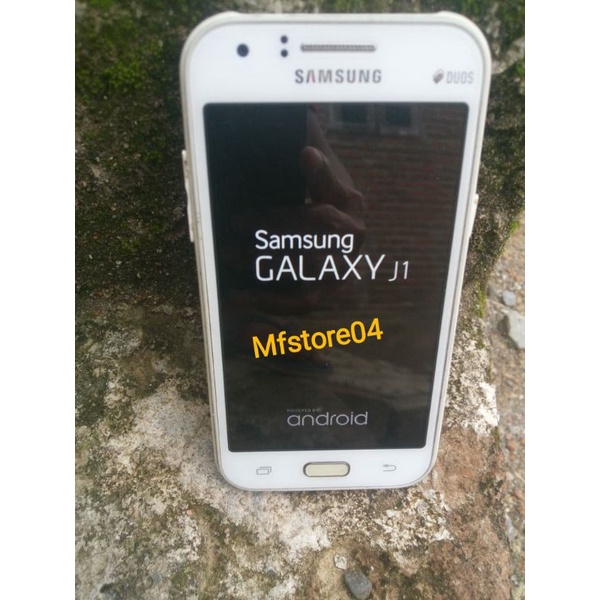 Samsung galaxy j1 2015 seken, normal