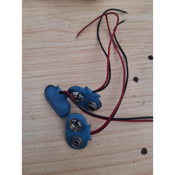 Kancing Baterai 9 volt