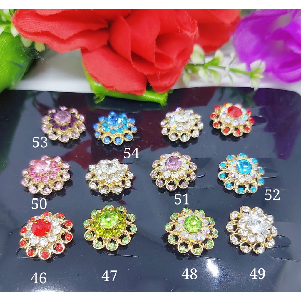 Bros Magnetik (sepasang) Bentuk Bunga Kamelia 5 Kata Mutiara Zircon Gaya Korea Untuk Aksesoris 46-54