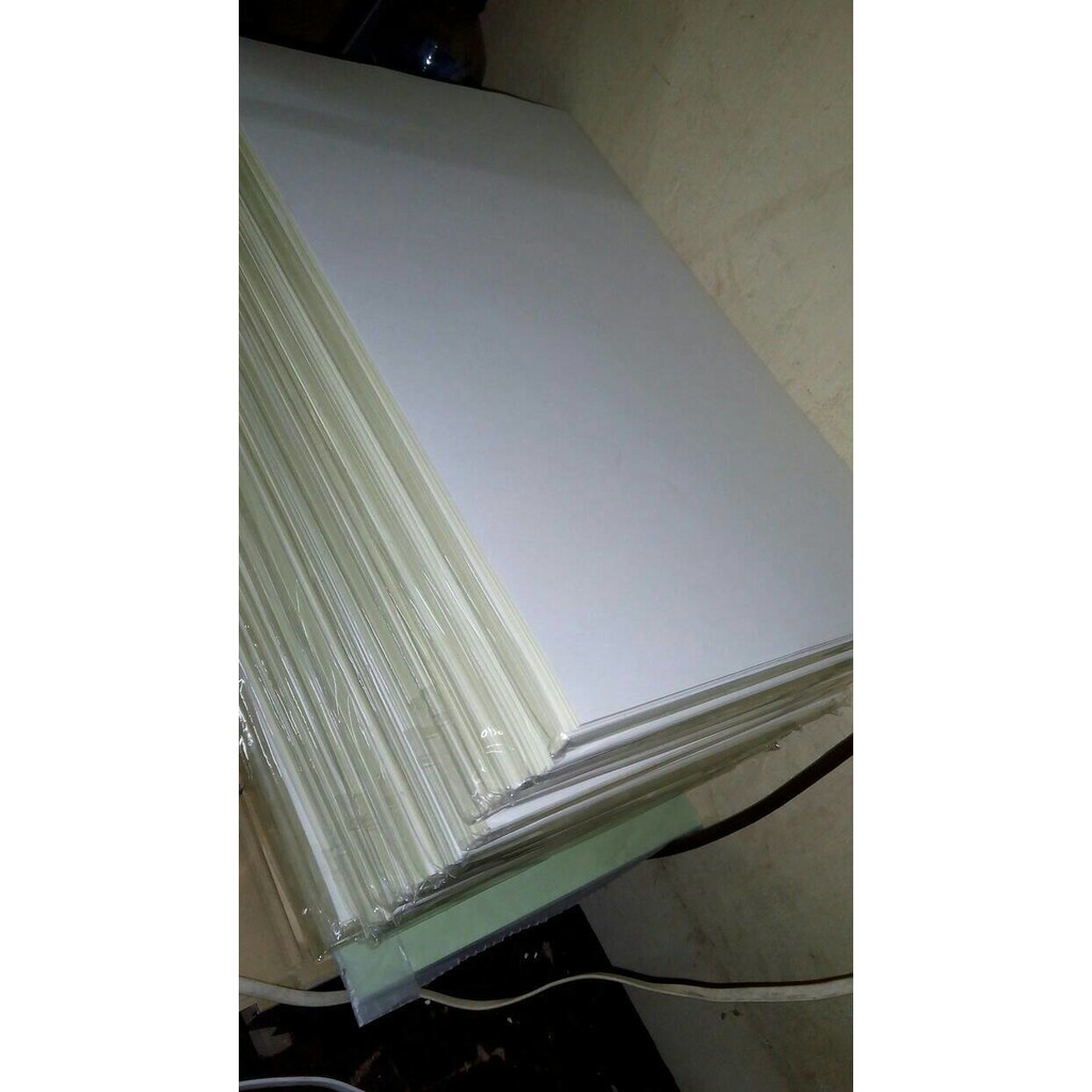 

Label Kertas Sticker Folio Polos (bisa di print) - Sticker HVS isi 50