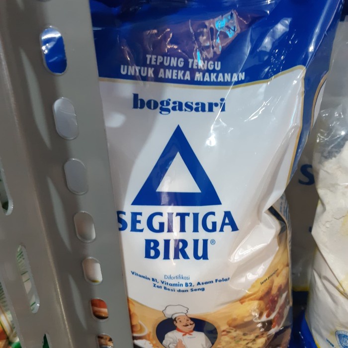 

Ds11D0 Terigu Segitiga Biru 1Kg G6040B