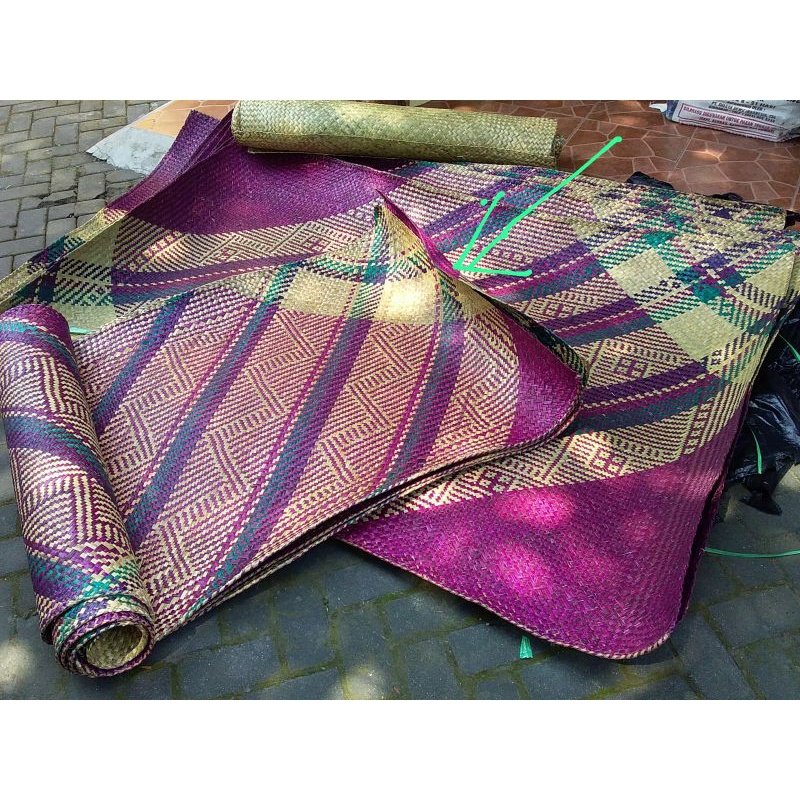 TIKAR LANTAI ANYAMAN PURUN PANDAN GERAISURYA