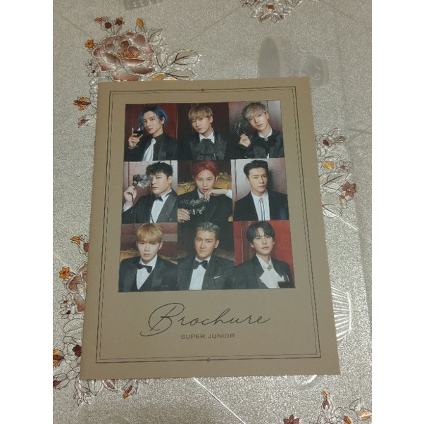 Mini Brochure Super Junior 2020 Season's Greetings