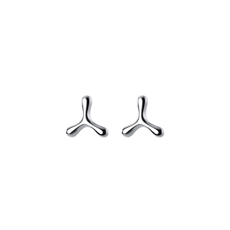 1 Pasang Anting Stud Desain Clover Good Luck Bahan S925 Silver Anti Alergi Untuk Wanita