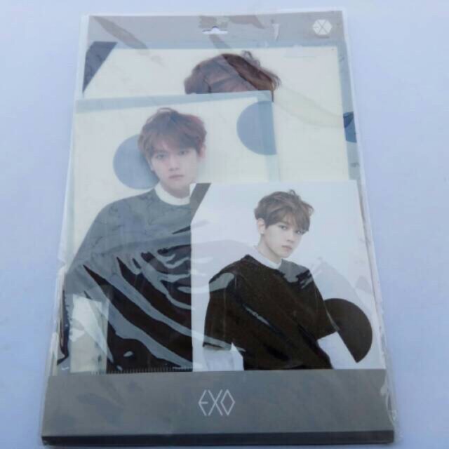 BAEKHYUN EXO STATIONARY SET COEX ARTIUM