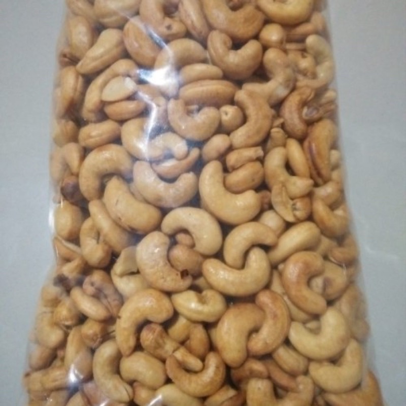 

kacang mete gurih