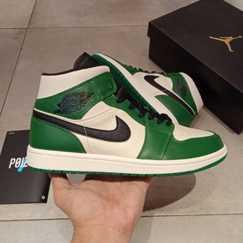 NIKE JORDAN 1 PINE GREEN