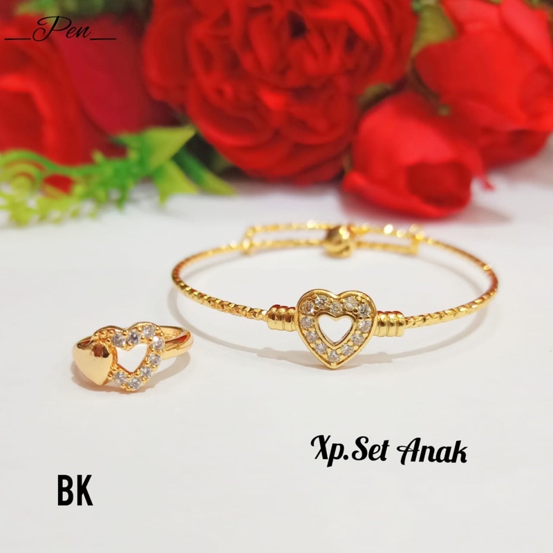 Gelang TITANIUM Free Cincin,perhiasan Anak Gold tidak karat *COD*