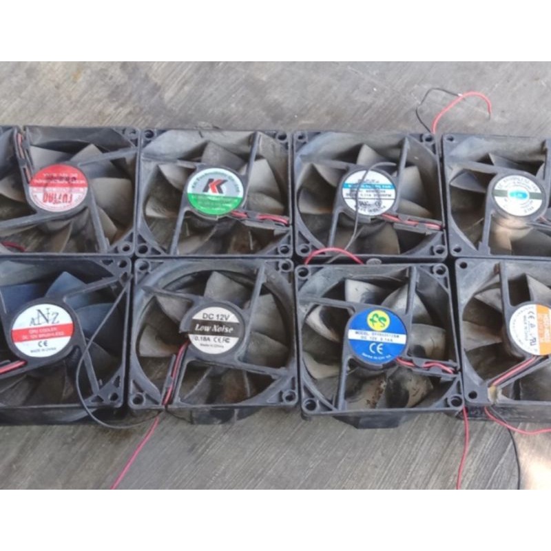 Fan DC 12V bekas PSU diameter 8×8Cm