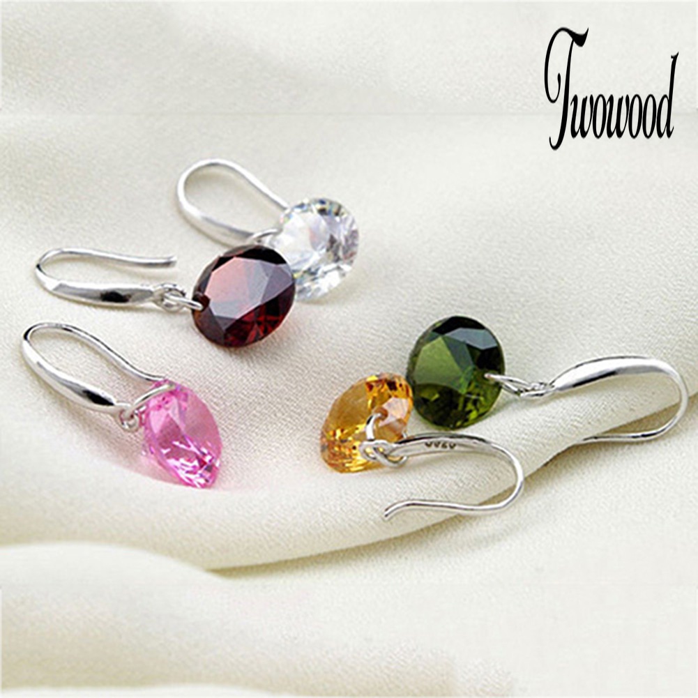 Anting Hook Silver Plated Bentuk Bulat Aksen Berlian Imitasi Untuk Wanita