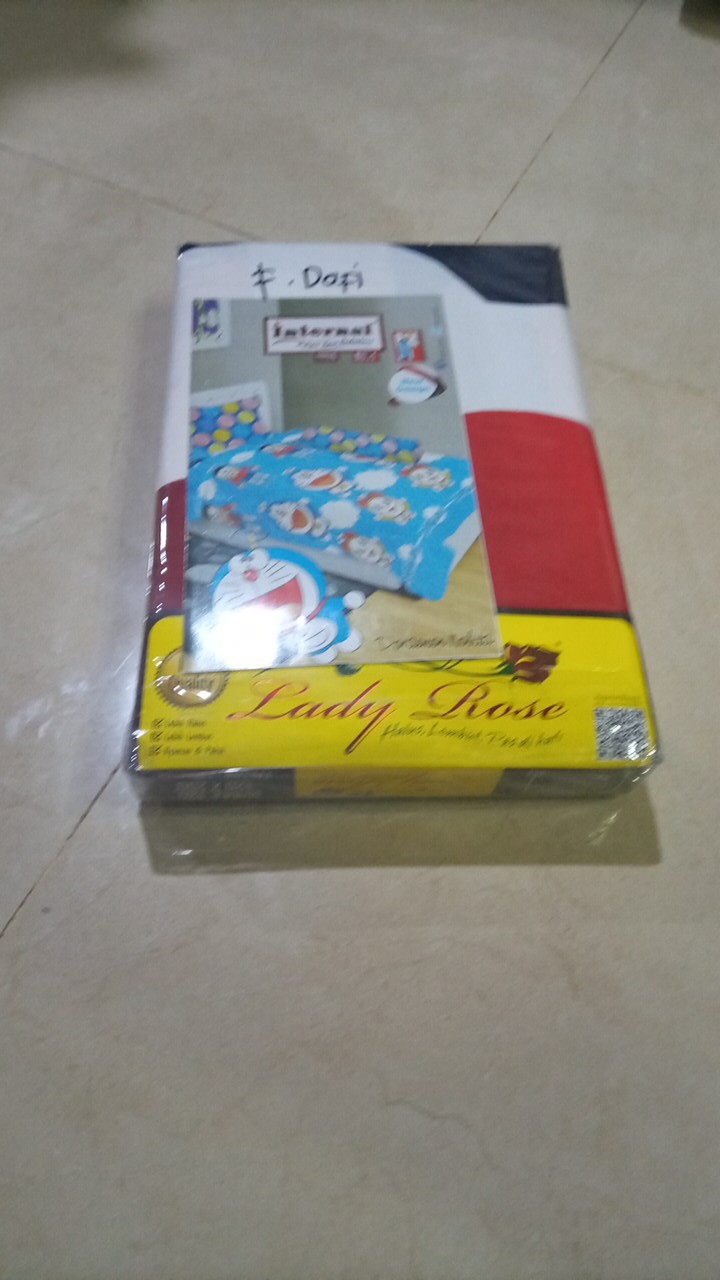 Sprei 120x200 Lady Rose Motif Polar Bear Parisian Chiqa Princess Unicorn - Single Sp120ldr Sleepwell