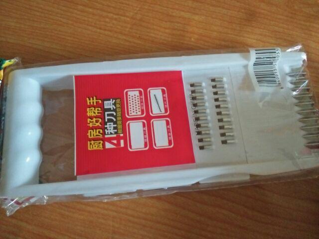 Parutan Sayur Serbaguna 4in1 / Vegetable Cutter Multifungsi