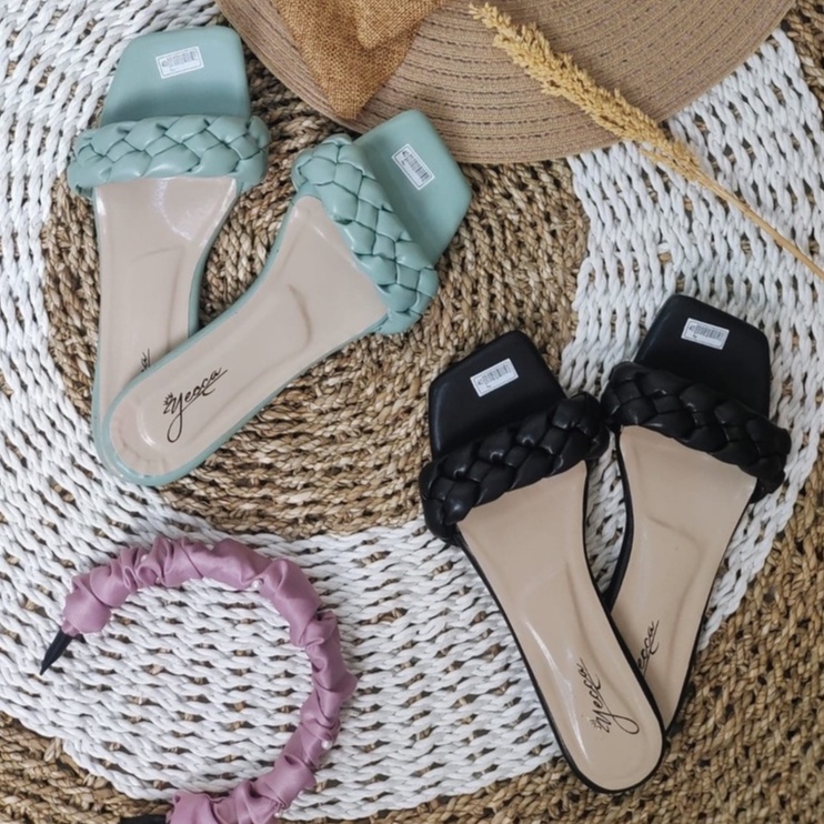 SANDAL KEPANG TEPLEK WANITA